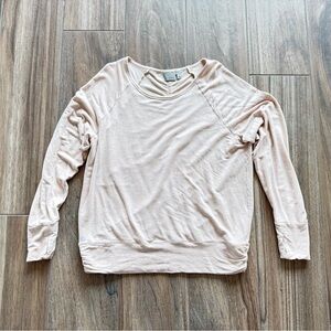 Women's Athleta Cream/light Blush Color Oversized Top.